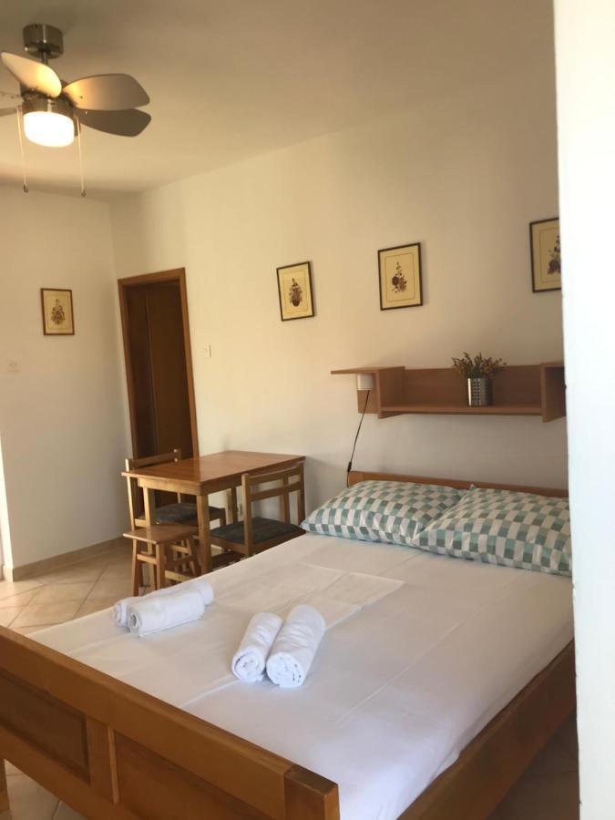 Bava Apartment Ugljan Ngoại thất bức ảnh