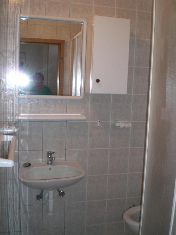 Bava Apartment Ugljan Ngoại thất bức ảnh